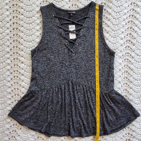 NWT Express Criss-cross Neck Sleeveless Top Sz M - Picture 6 of 6